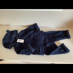 GAP two piece fleece set 3-6 mos